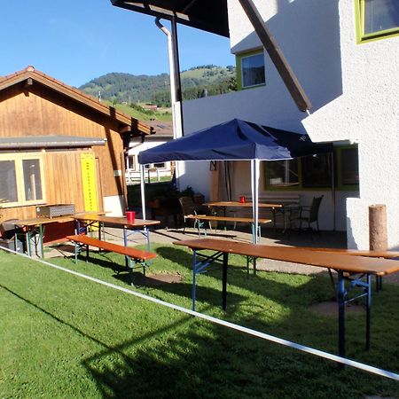 Outdoor Zentrum Allgaeu- Hostel Bihlerdorf Bagian luar foto